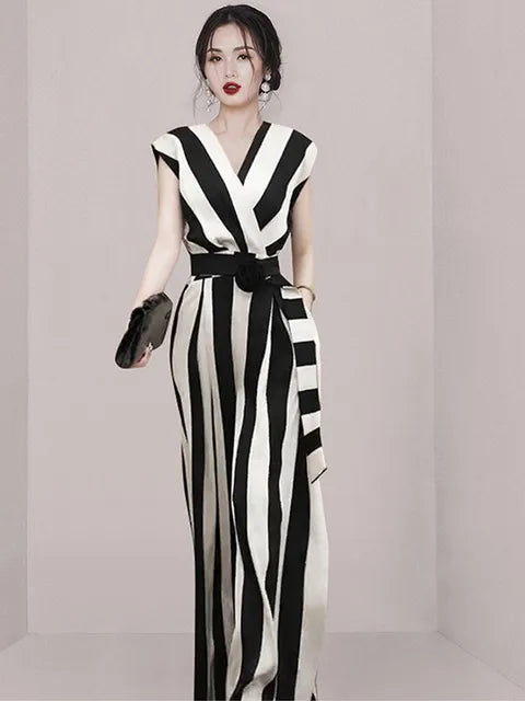 Narelle® | Classic and elegant   jumpsuit
