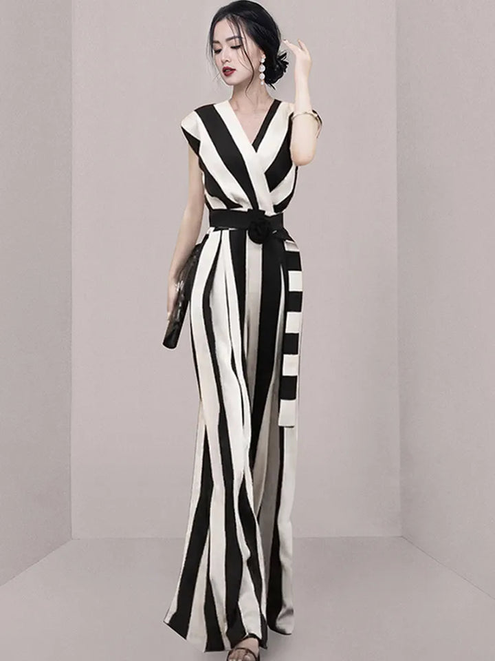 Narelle® | Classic and elegant   jumpsuit