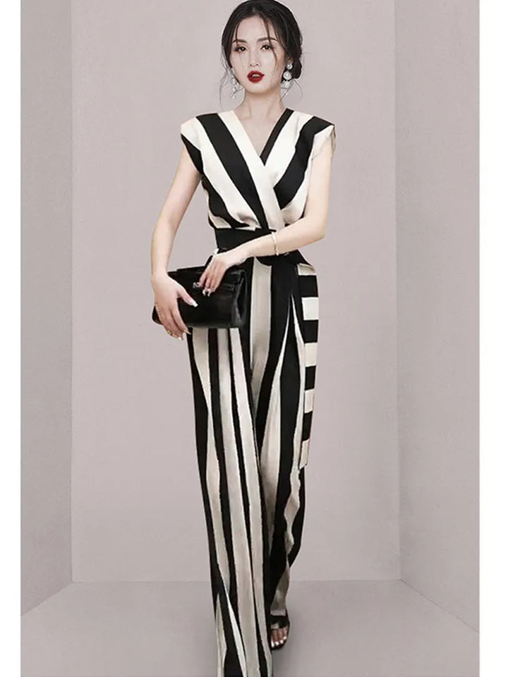 Narelle® | Classic and elegant   jumpsuit